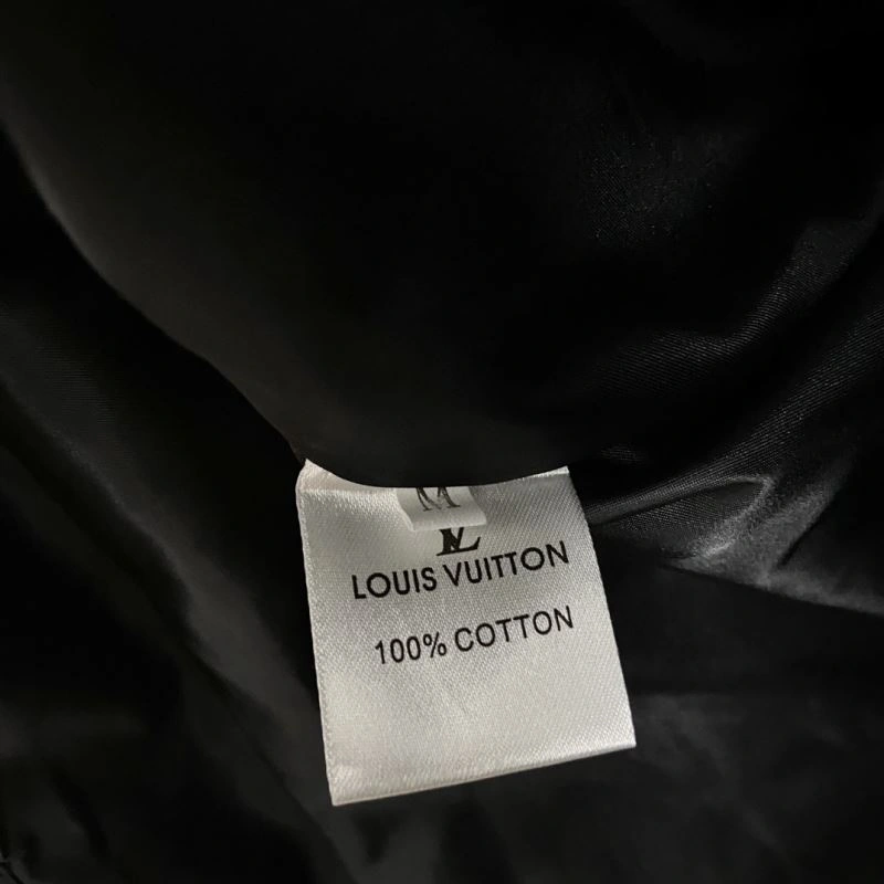 SunProtective Louis Vuitton Outwear 136877