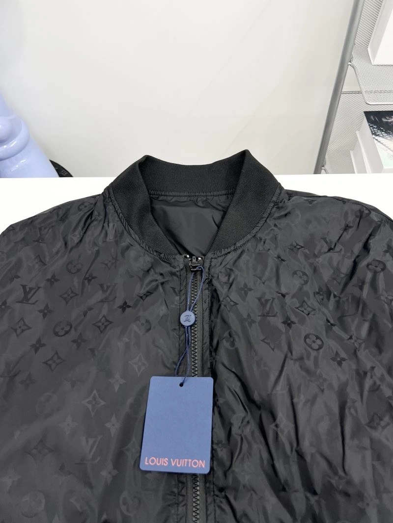 Sustainable Louis Vuitton Outwear 136865
