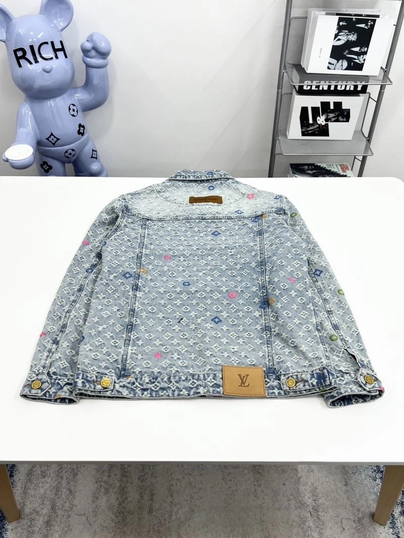 Louis Vuitton Outwear GoAnywhere 136867