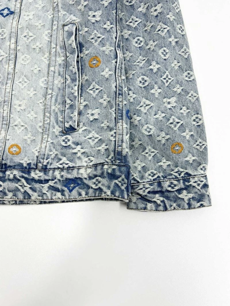 Louis Vuitton Outwear GoAnywhere 136867