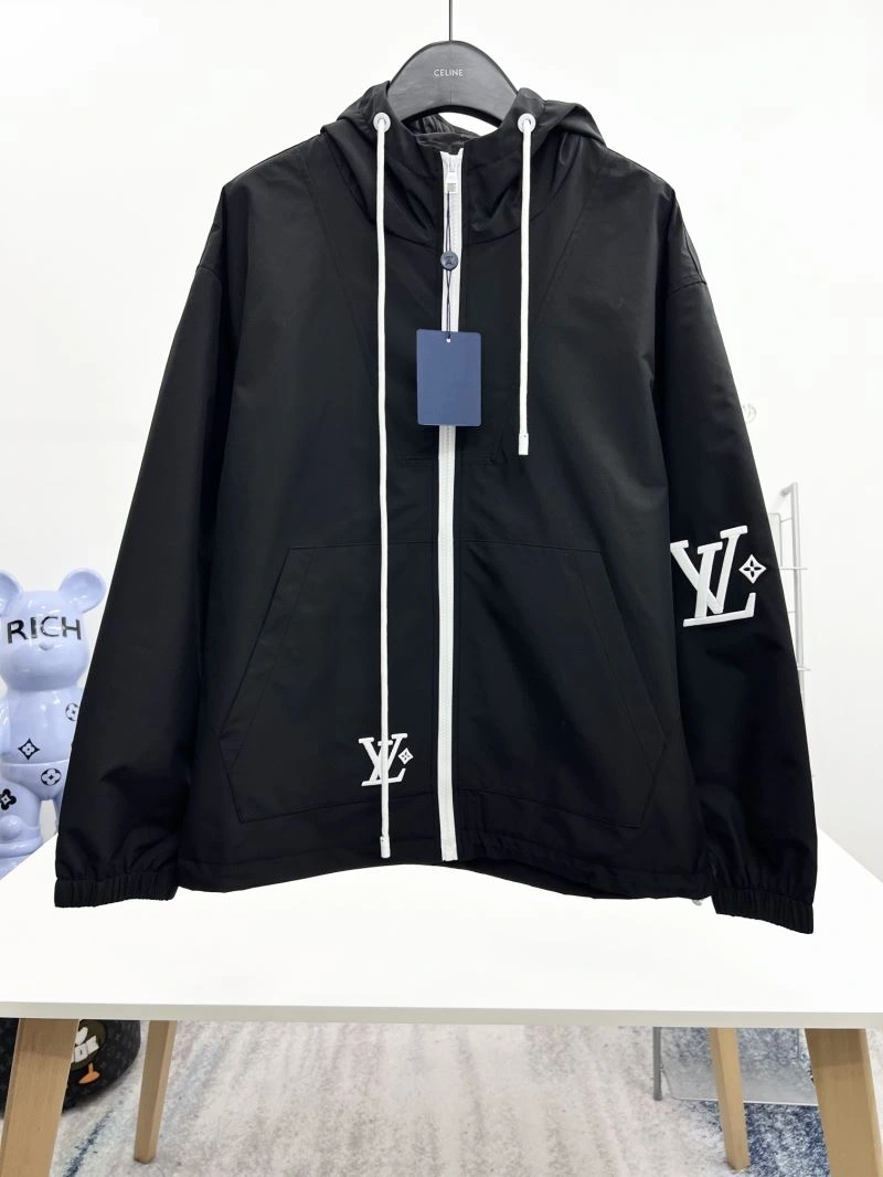 Louis Vuitton Outwear TechFriendly 136854