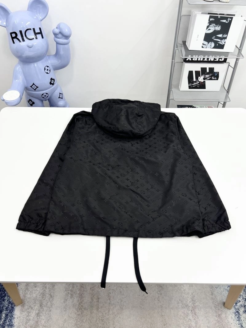 Attractive Louis Vuitton Outwear 136859