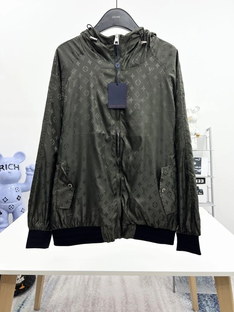 Louis Vuitton Outwear Durable 136857