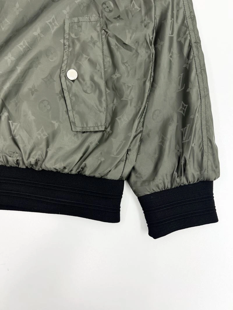 Louis Vuitton Outwear Durable 136857