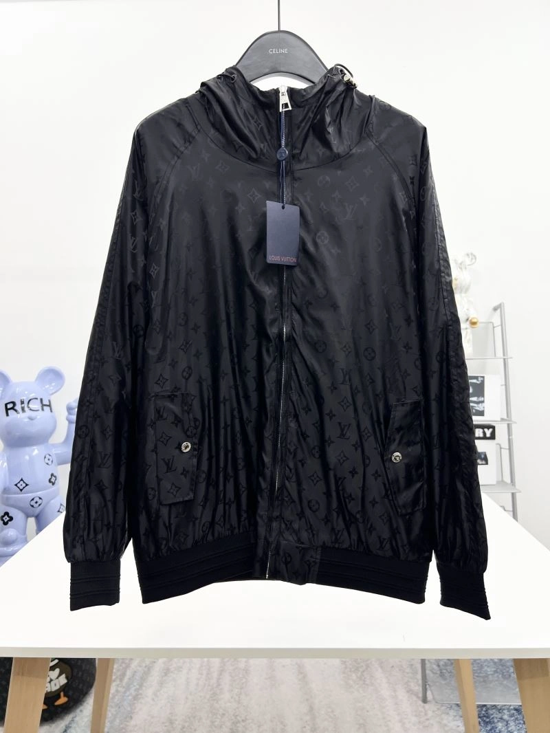 Louis Vuitton Outwear Cozy 136852