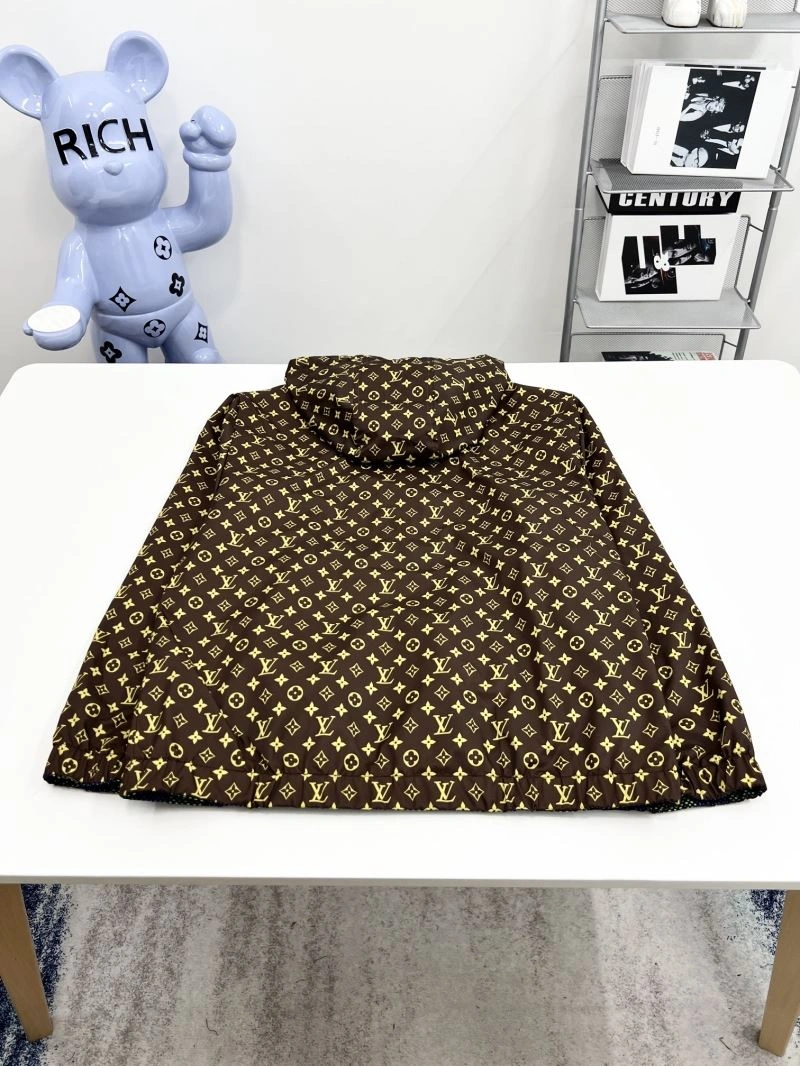 Thermal Louis Vuitton Outwear 136850