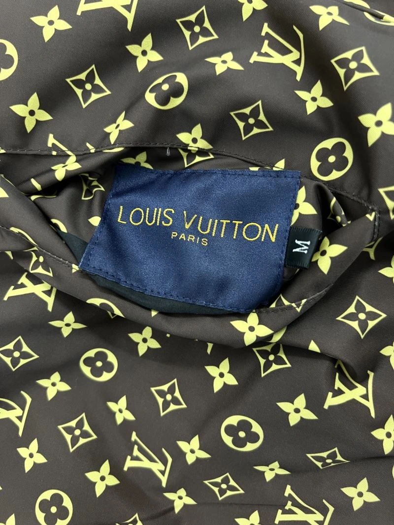 Louis Vuitton Outwear Comfortable 136851