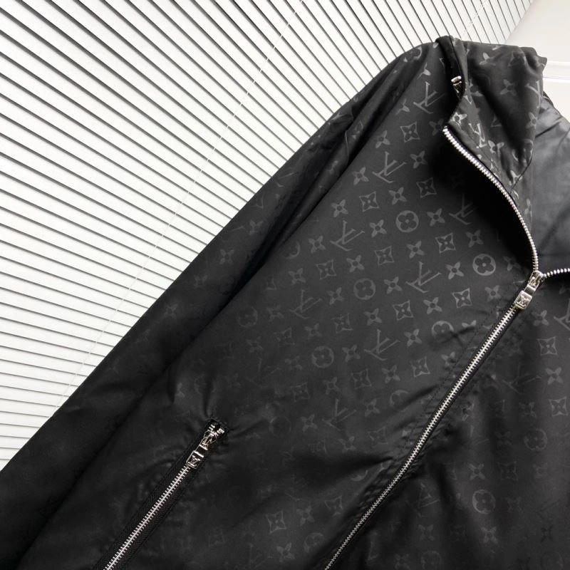Louis Vuitton Outwear Seasonal 136848