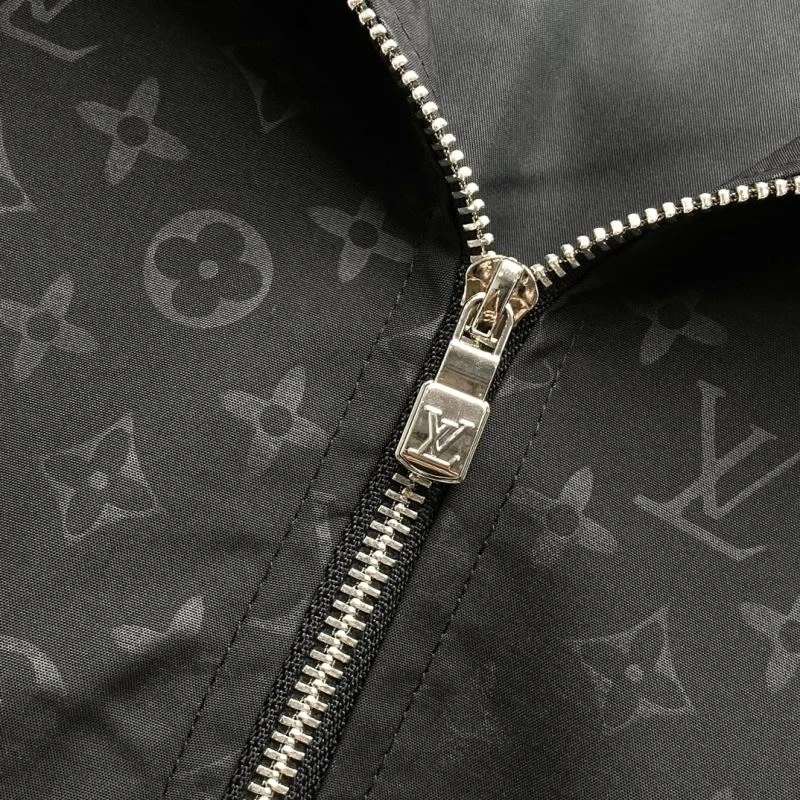 Louis Vuitton Outwear Seasonal 136848