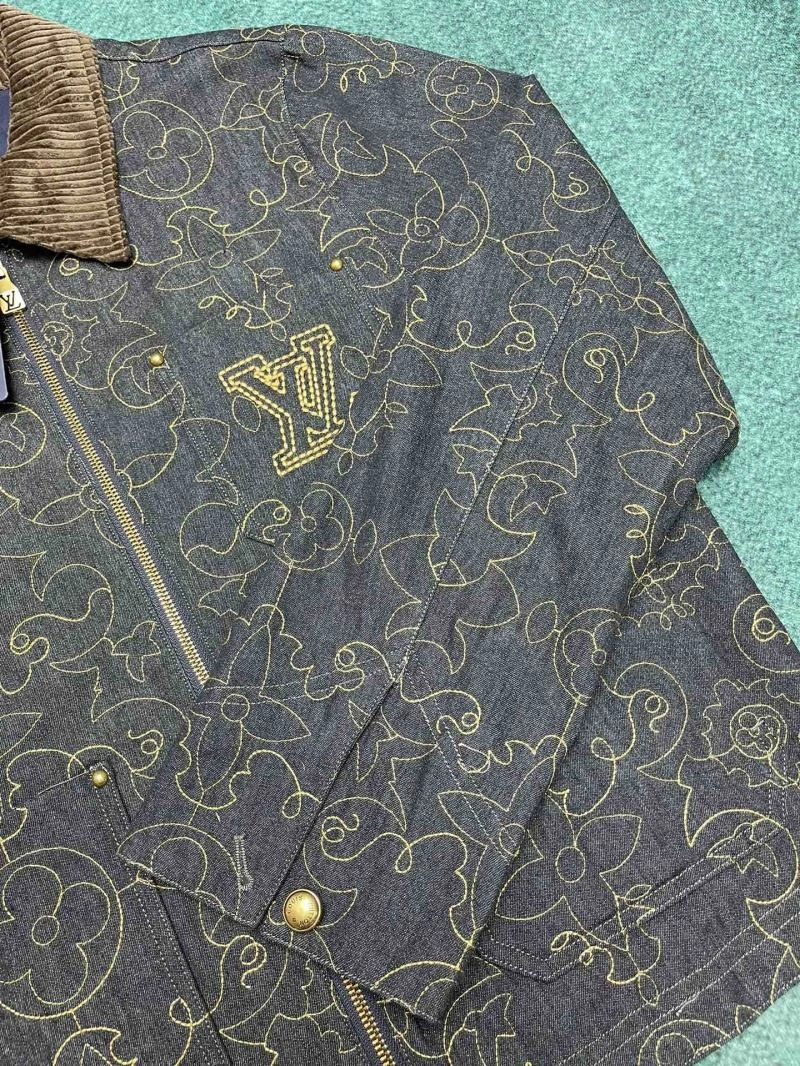 Original Louis Vuitton Outwear 136846