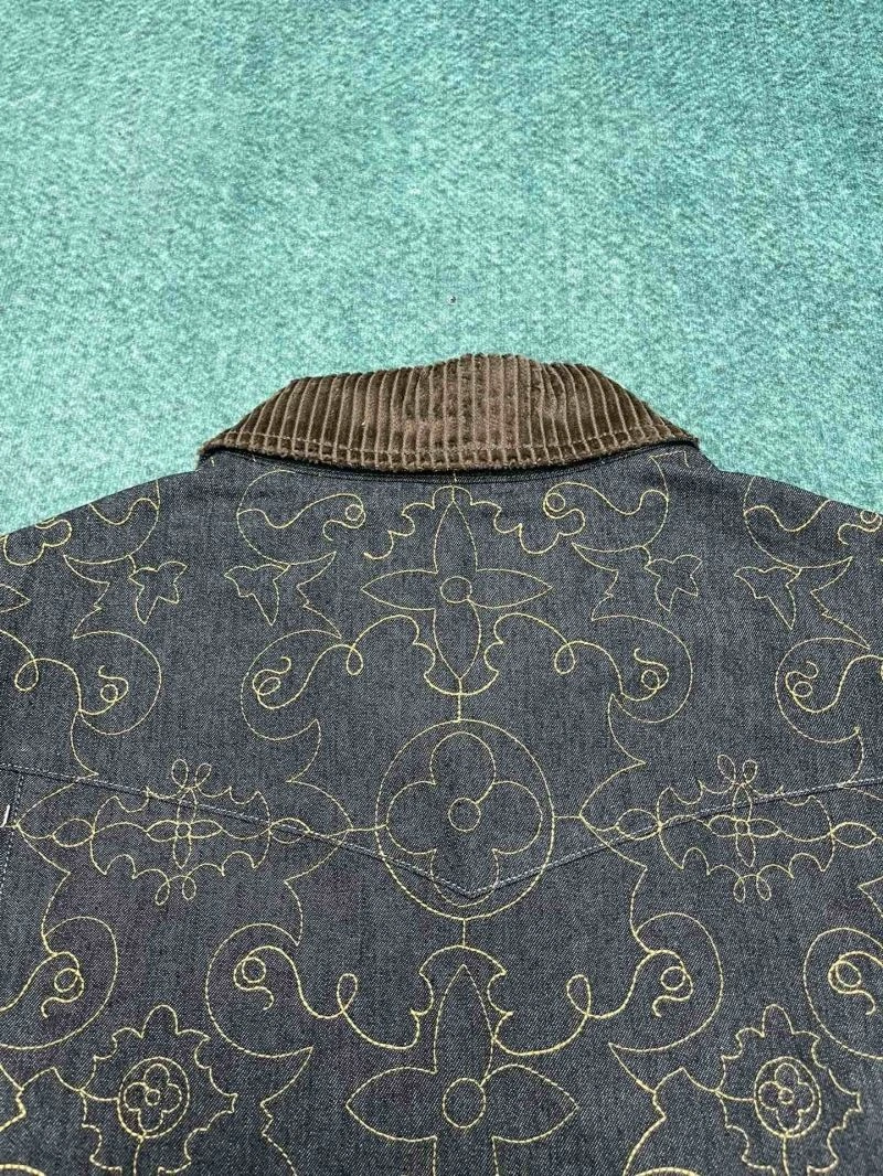 Original Louis Vuitton Outwear 136846