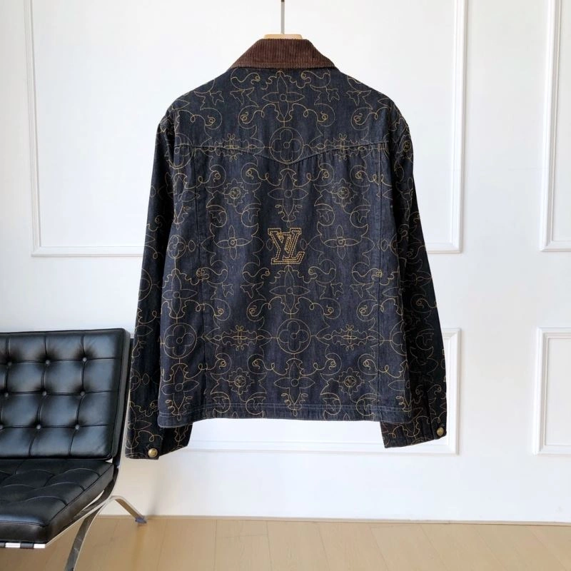 StreetReady Louis Vuitton Outwear 136839