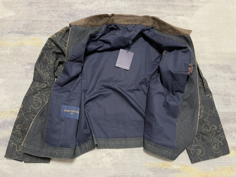 Louis Vuitton Outwear Sustainable 136841