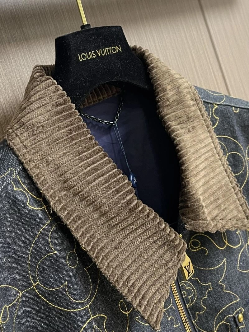 Original Louis Vuitton Outwear 136840