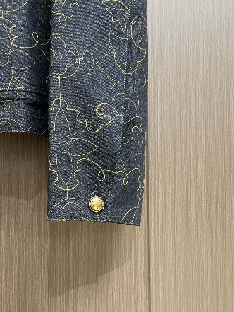 Original Louis Vuitton Outwear 136840