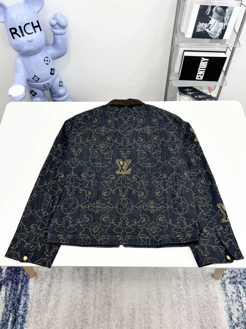 Louis Vuitton Outwear Efficient 136817