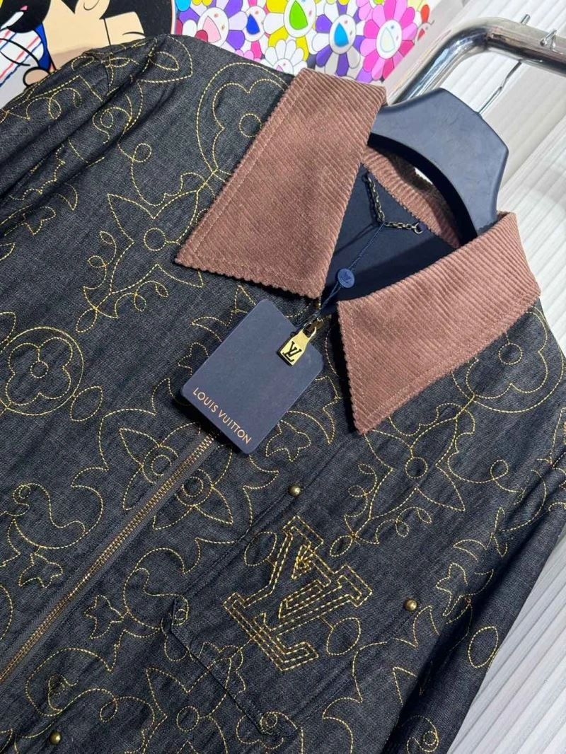Louis Vuitton Outwear ModernLook 136828
