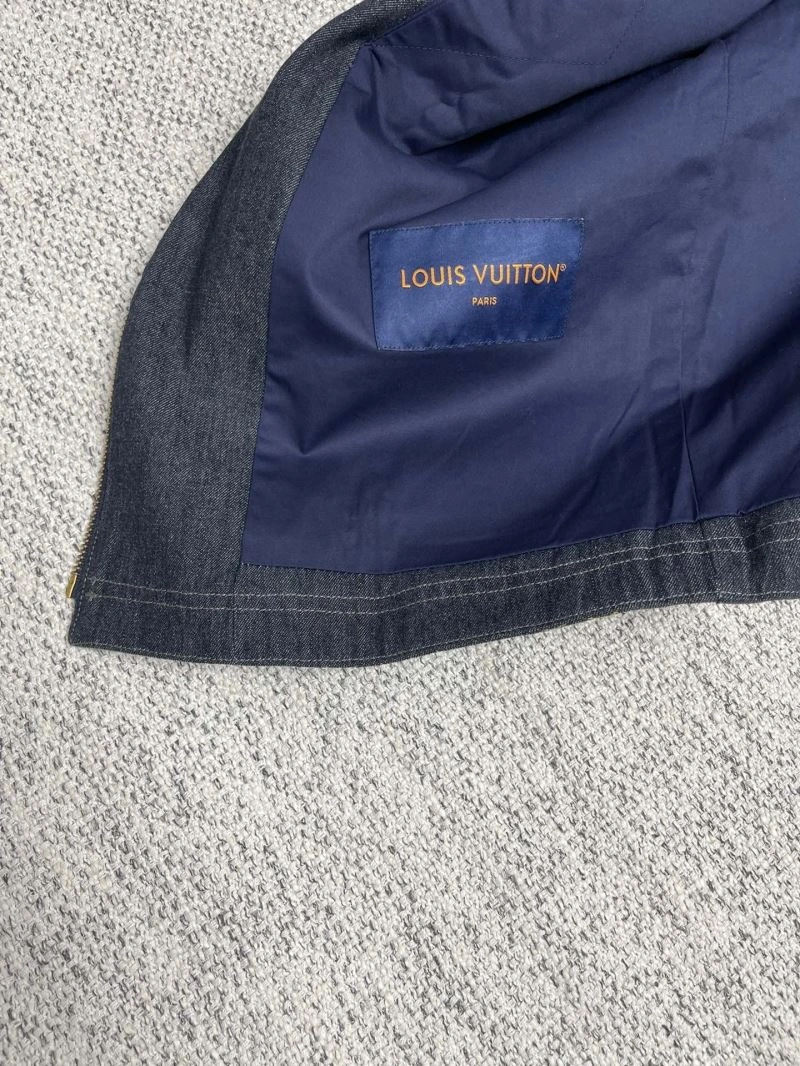 Louis Vuitton Outwear DailyWear 136837
