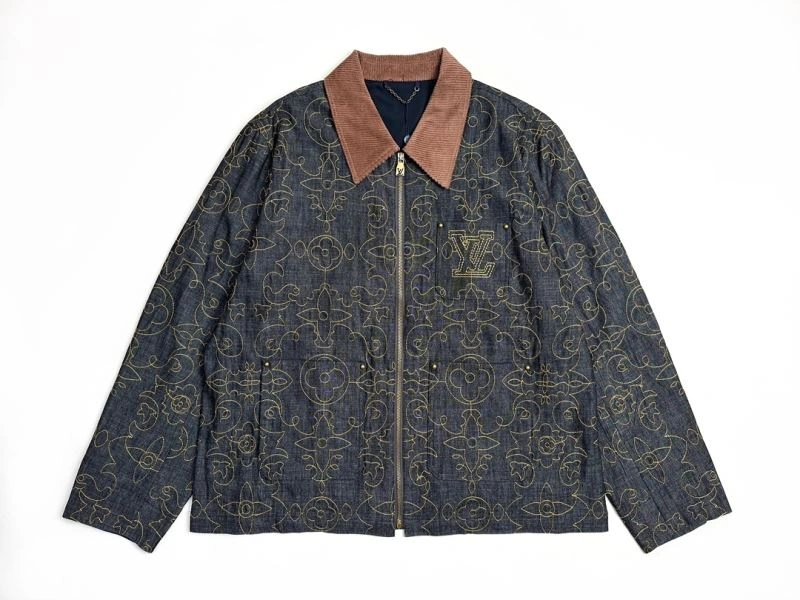 Louis Vuitton Outwear SmoothTexture 136823