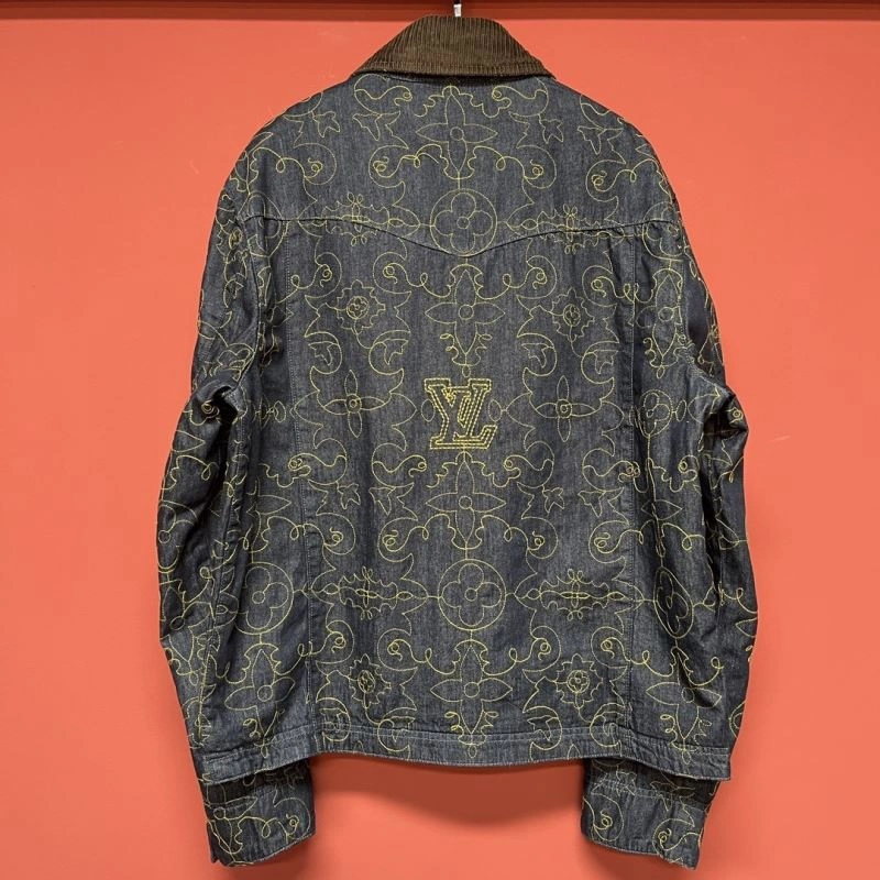 SportInspired Louis Vuitton Outwear 136820