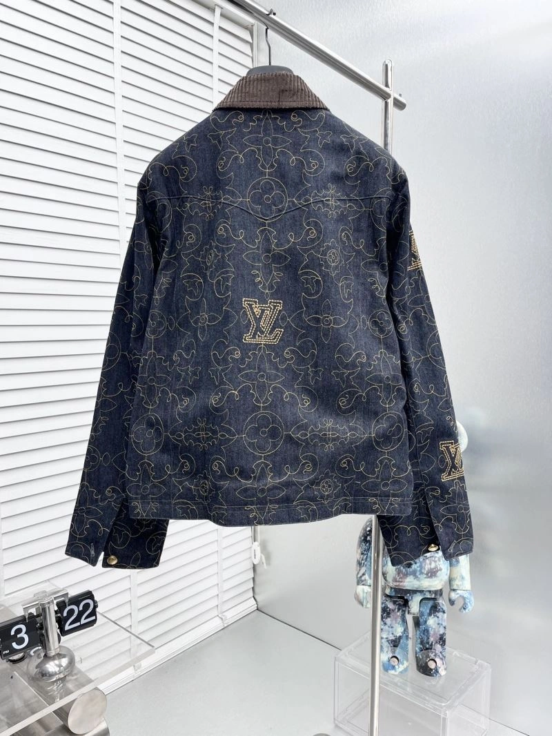 Modern Louis Vuitton Outwear 136829