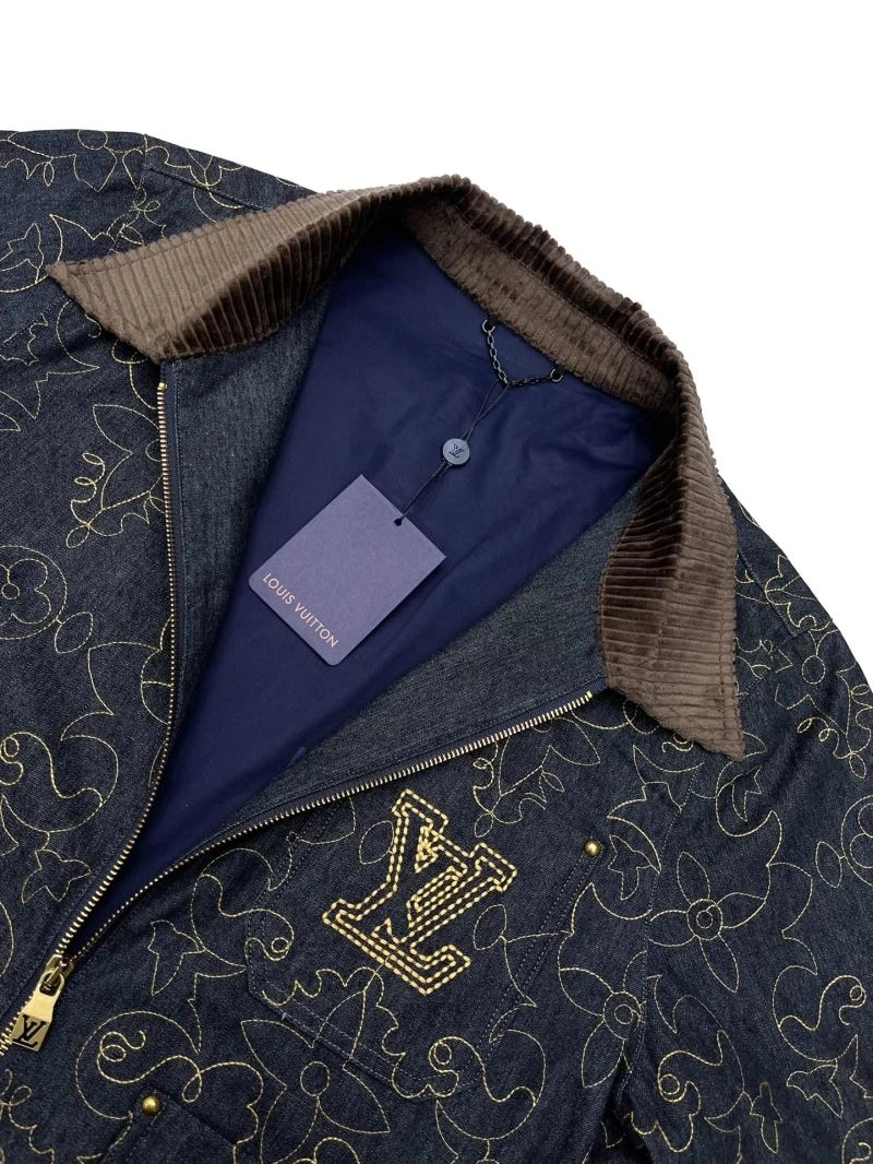 Modern Louis Vuitton Outwear 136829