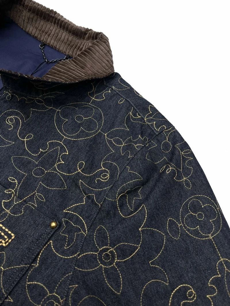Modern Louis Vuitton Outwear 136829
