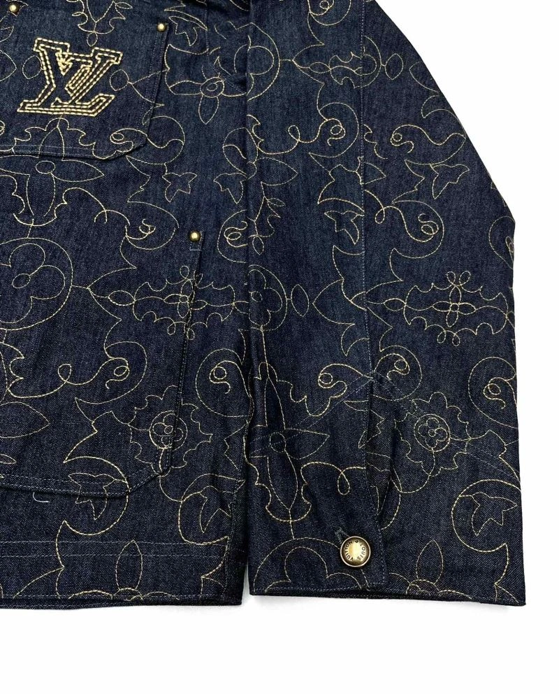 Modern Louis Vuitton Outwear 136829