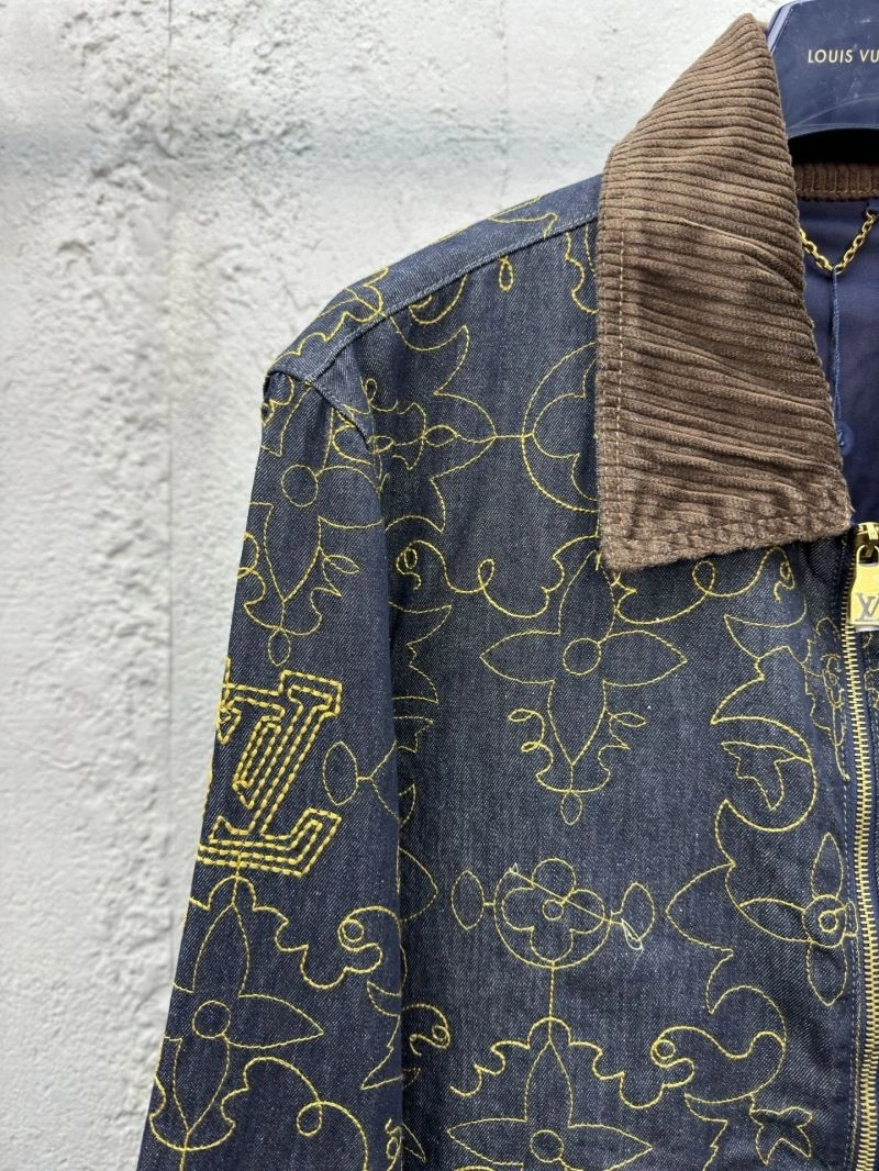 Louis Vuitton Outwear ModernLook 136830