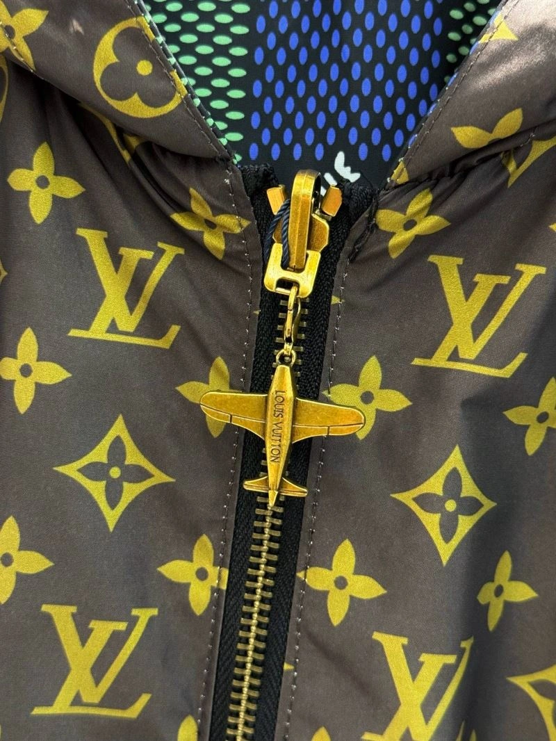 Efficient Louis Vuitton Outwear 136836