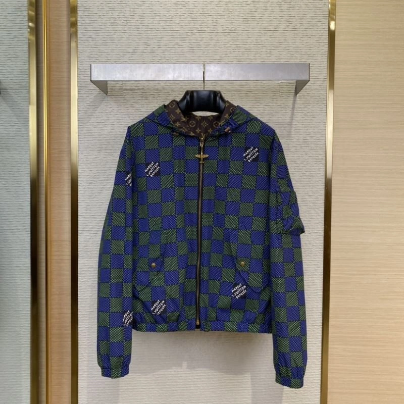 QuickDry Louis Vuitton Outwear 136819