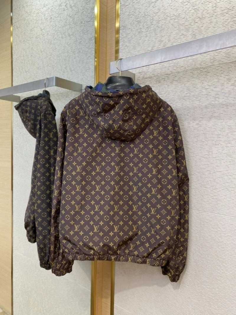 QuickDry Louis Vuitton Outwear 136819