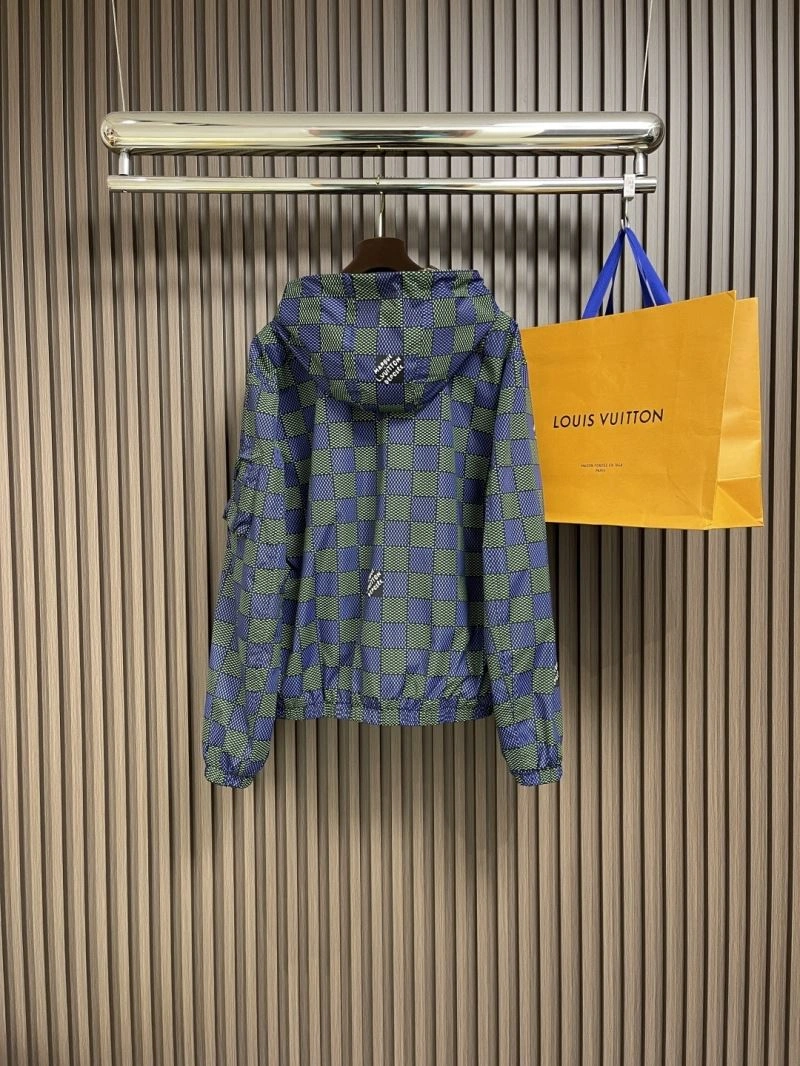 Elegant Louis Vuitton Outwear 136827