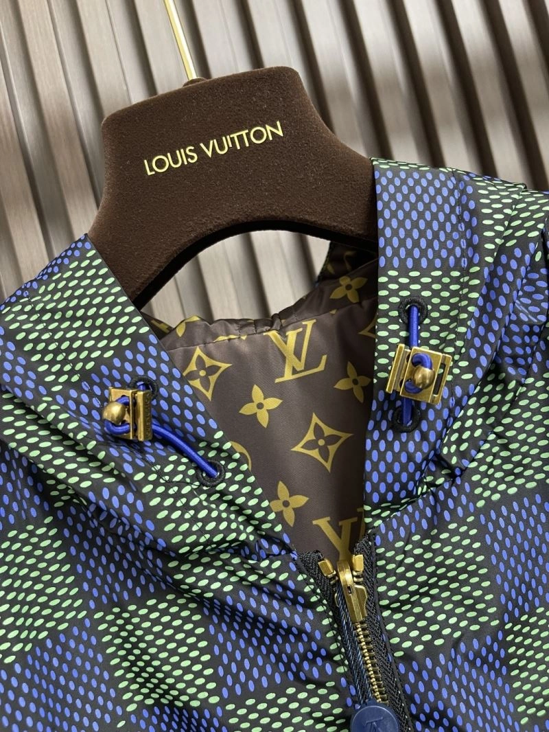 Elegant Louis Vuitton Outwear 136827