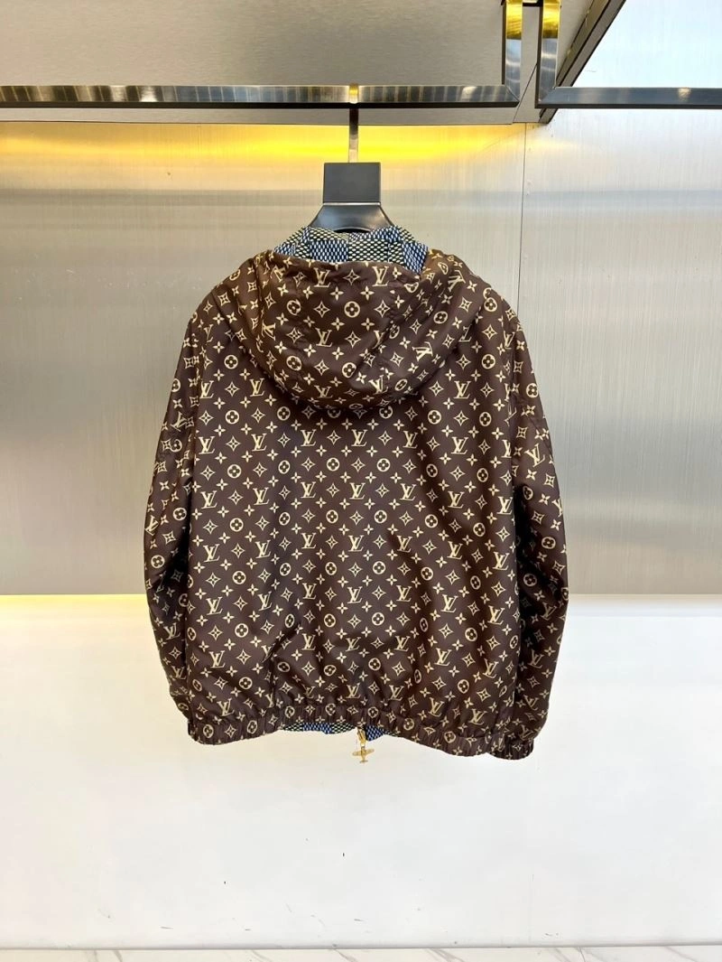 SportInspired Louis Vuitton Outwear 136816