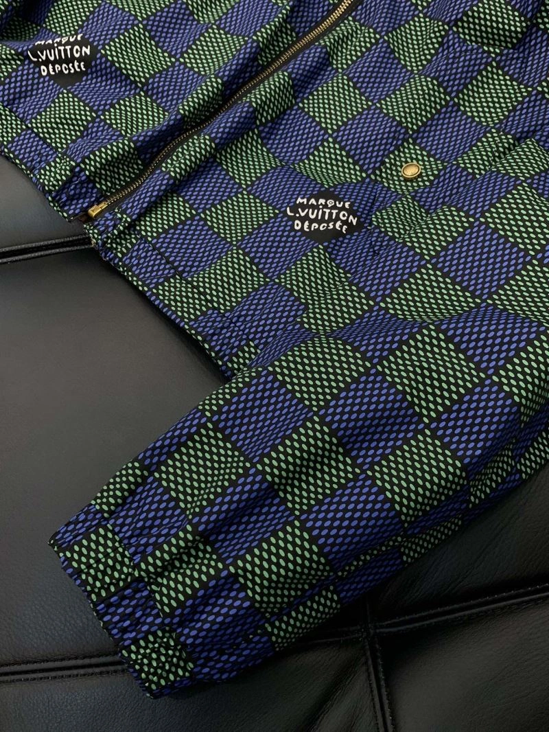 Louis Vuitton Outwear Snug 136812