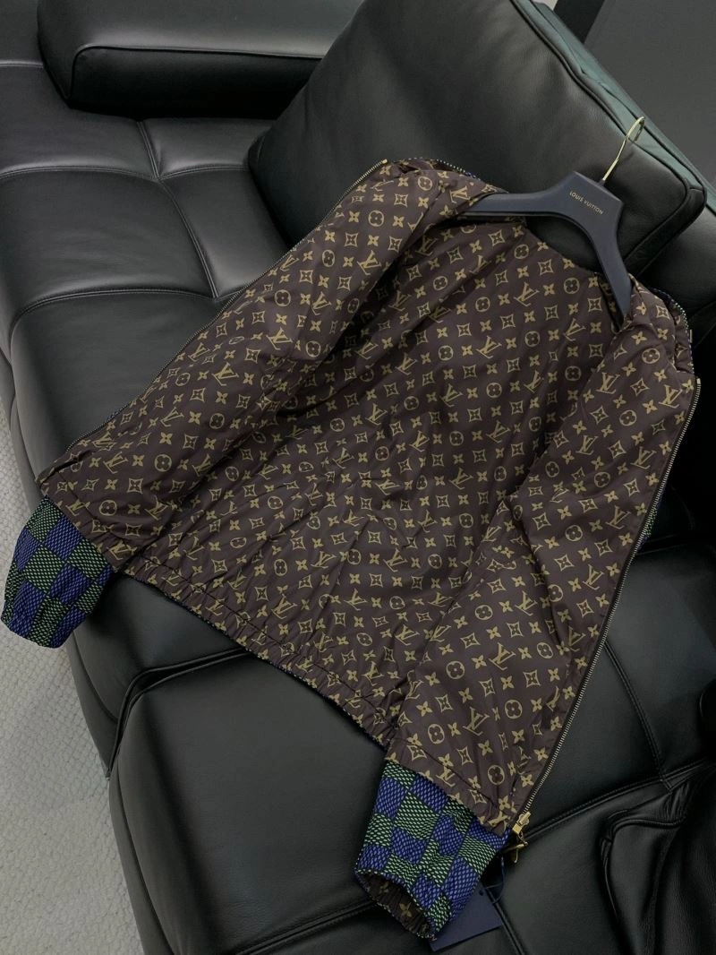 Louis Vuitton Outwear Snug 136812