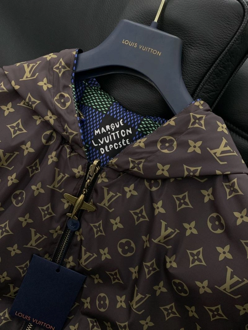 RelaxedFit Louis Vuitton Outwear 136811