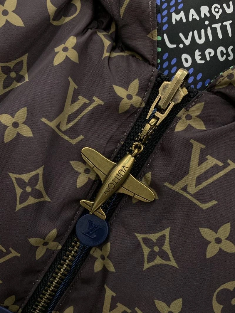 RelaxedFit Louis Vuitton Outwear 136811