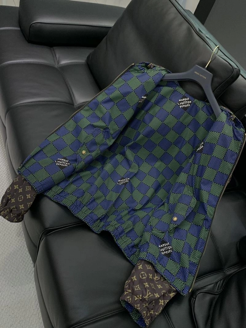 RelaxedFit Louis Vuitton Outwear 136811