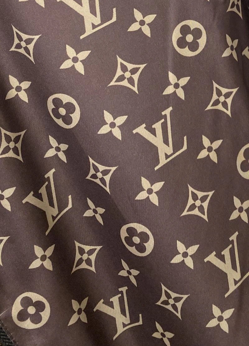 BestValue Louis Vuitton Outwear 136809