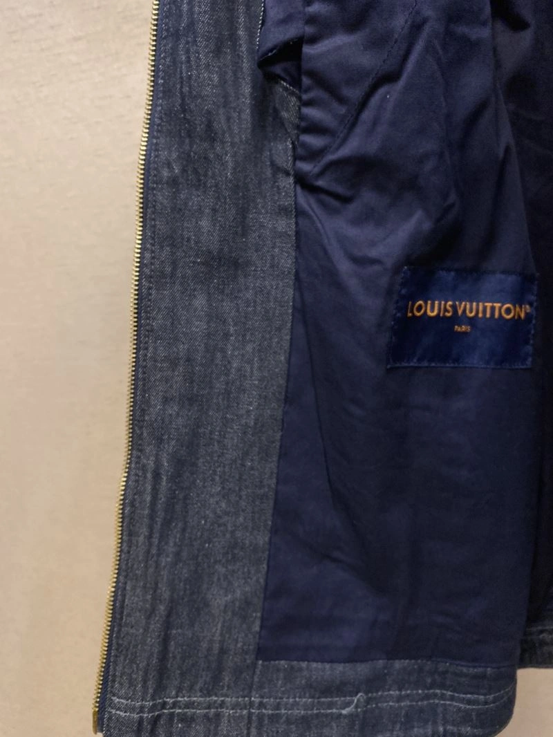 Louis Vuitton Outwear OdorResistant 136813
