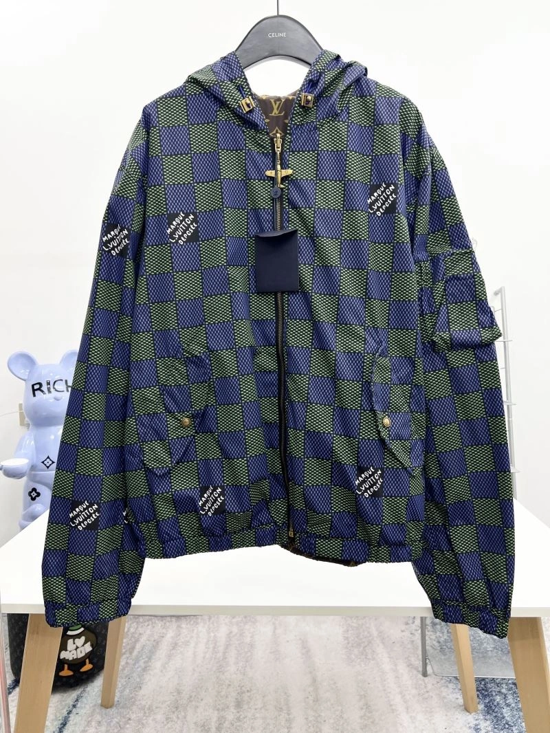 Durable Louis Vuitton Outwear 136805