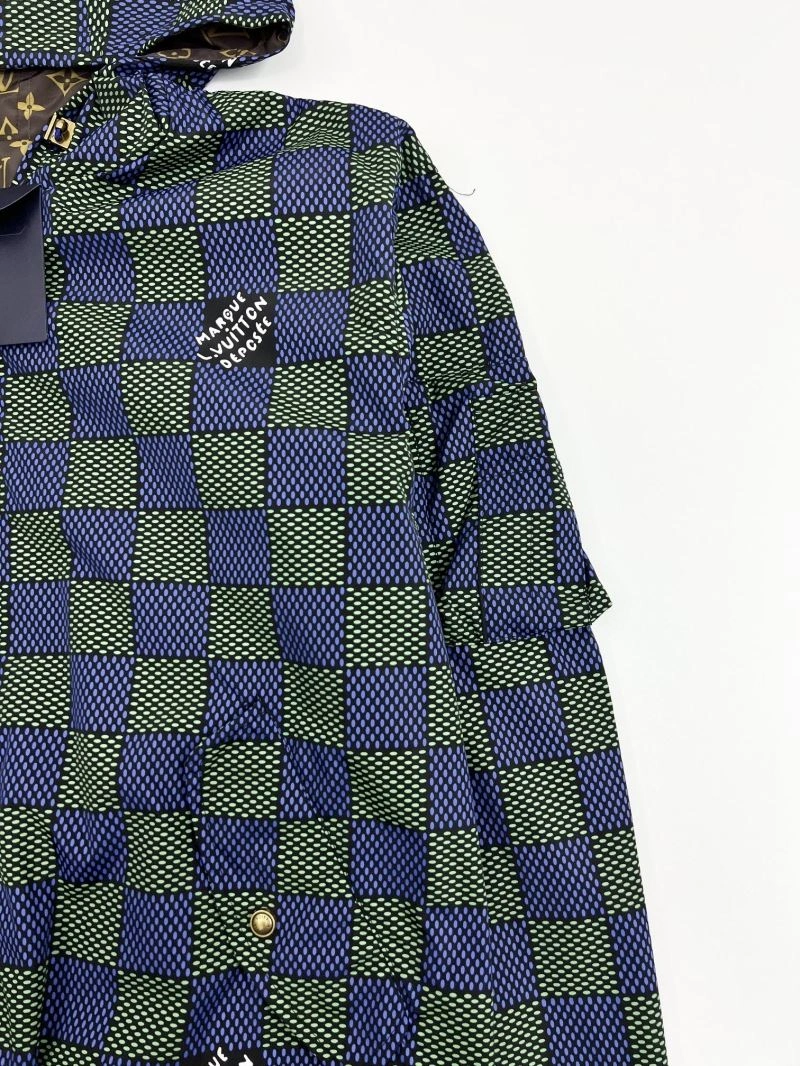 Durable Louis Vuitton Outwear 136805