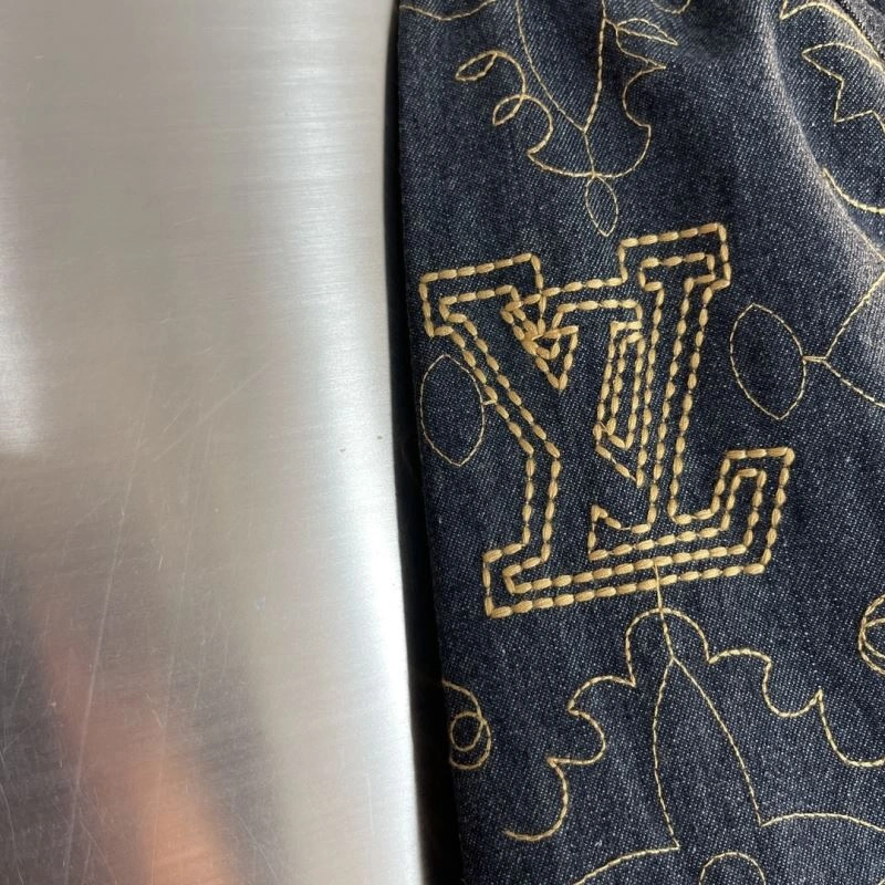 Reliable Louis Vuitton Outwear 136797