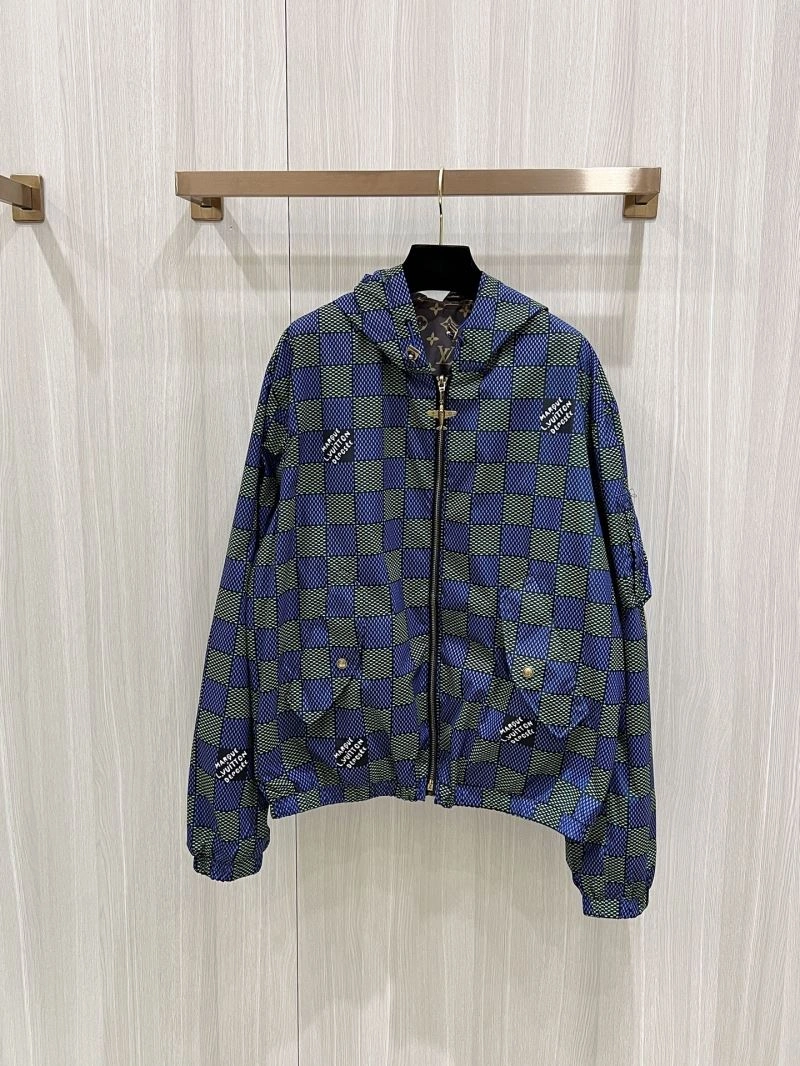 Louis Vuitton Outwear Vibrant 136793