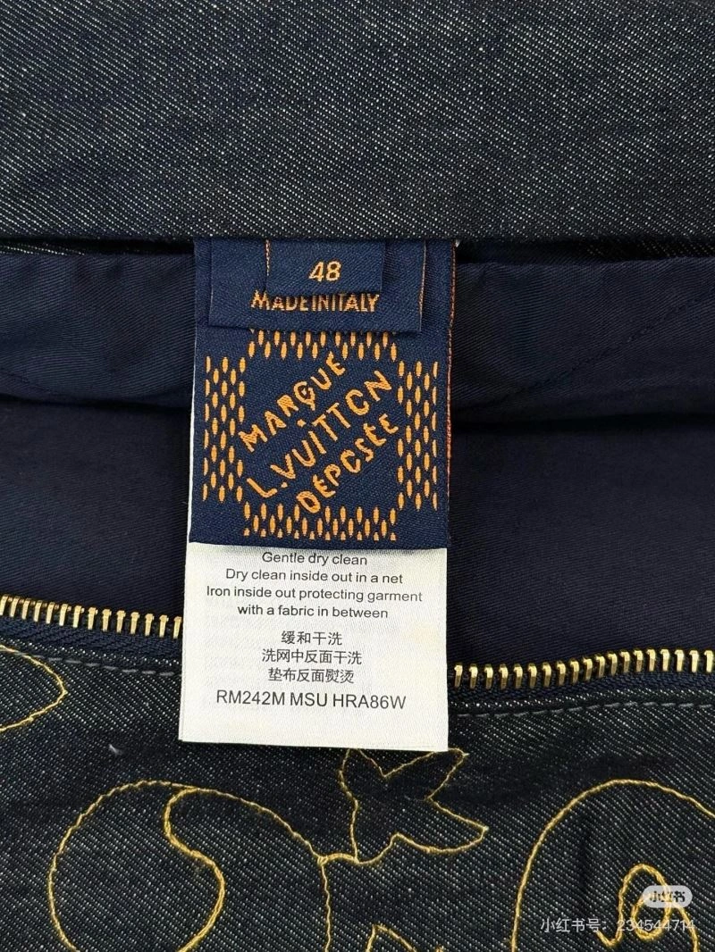 Louis Vuitton Outwear Upgraded 136798
