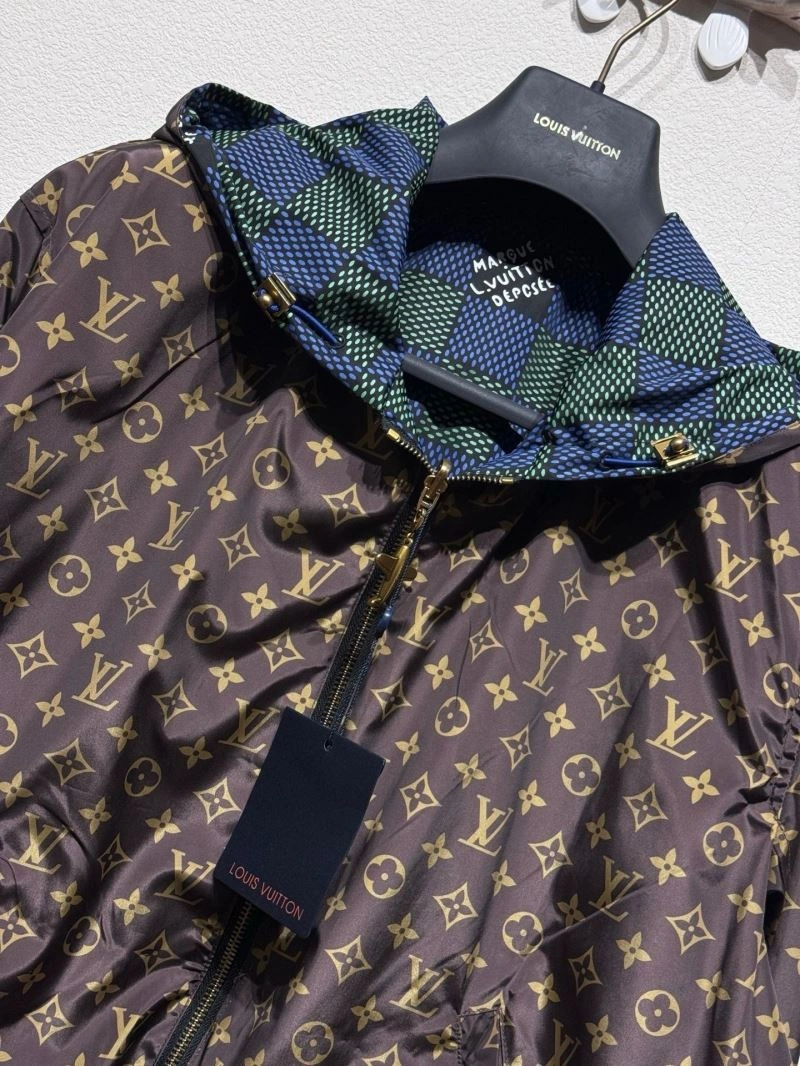 SunProtective Louis Vuitton Outwear 136784