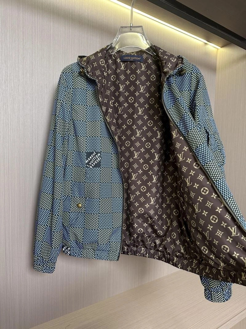 Louis Vuitton Outwear Snug 136799