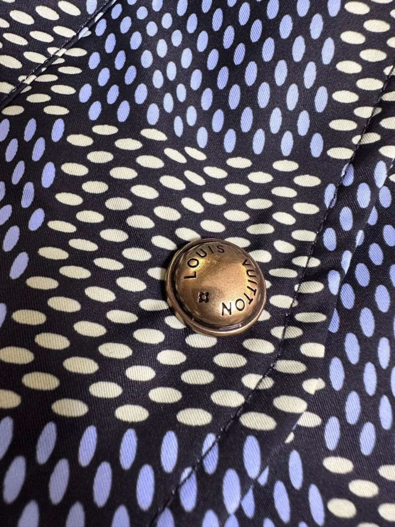 Louis Vuitton Outwear Snug 136799